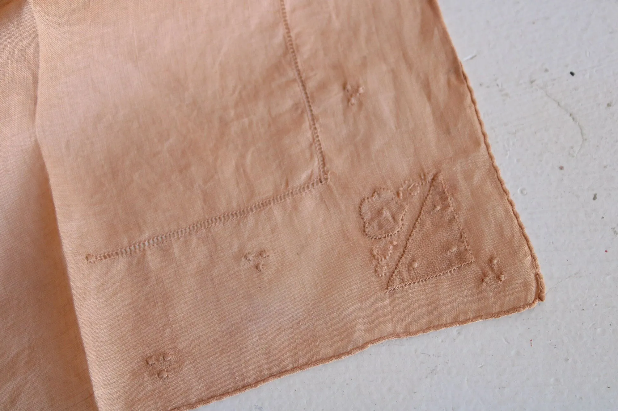 Vintage 1930s Pink Natural Plant Hand Dyed Embroidered Hankie