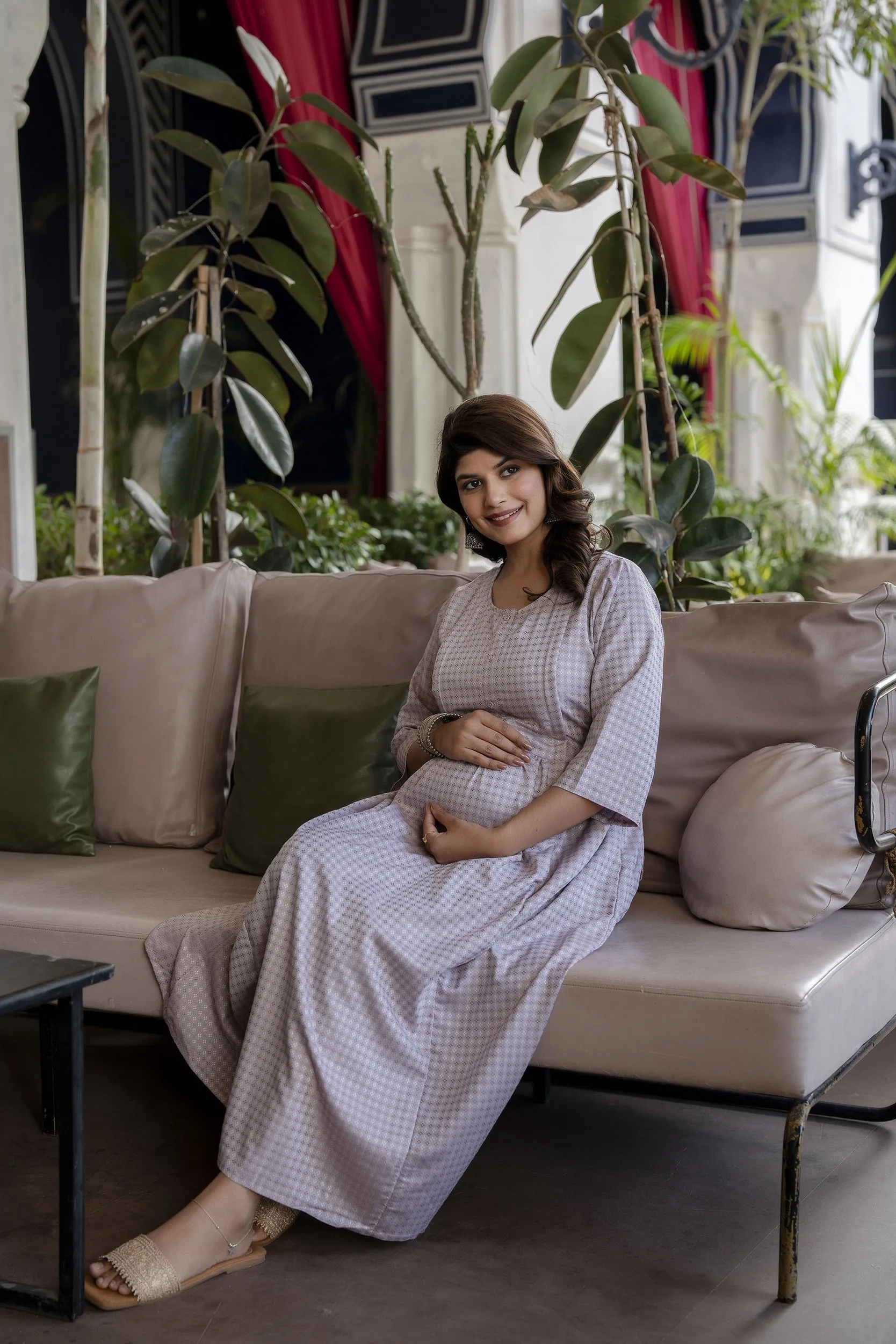 Women Taupe Geometric Printed Maternity Dress