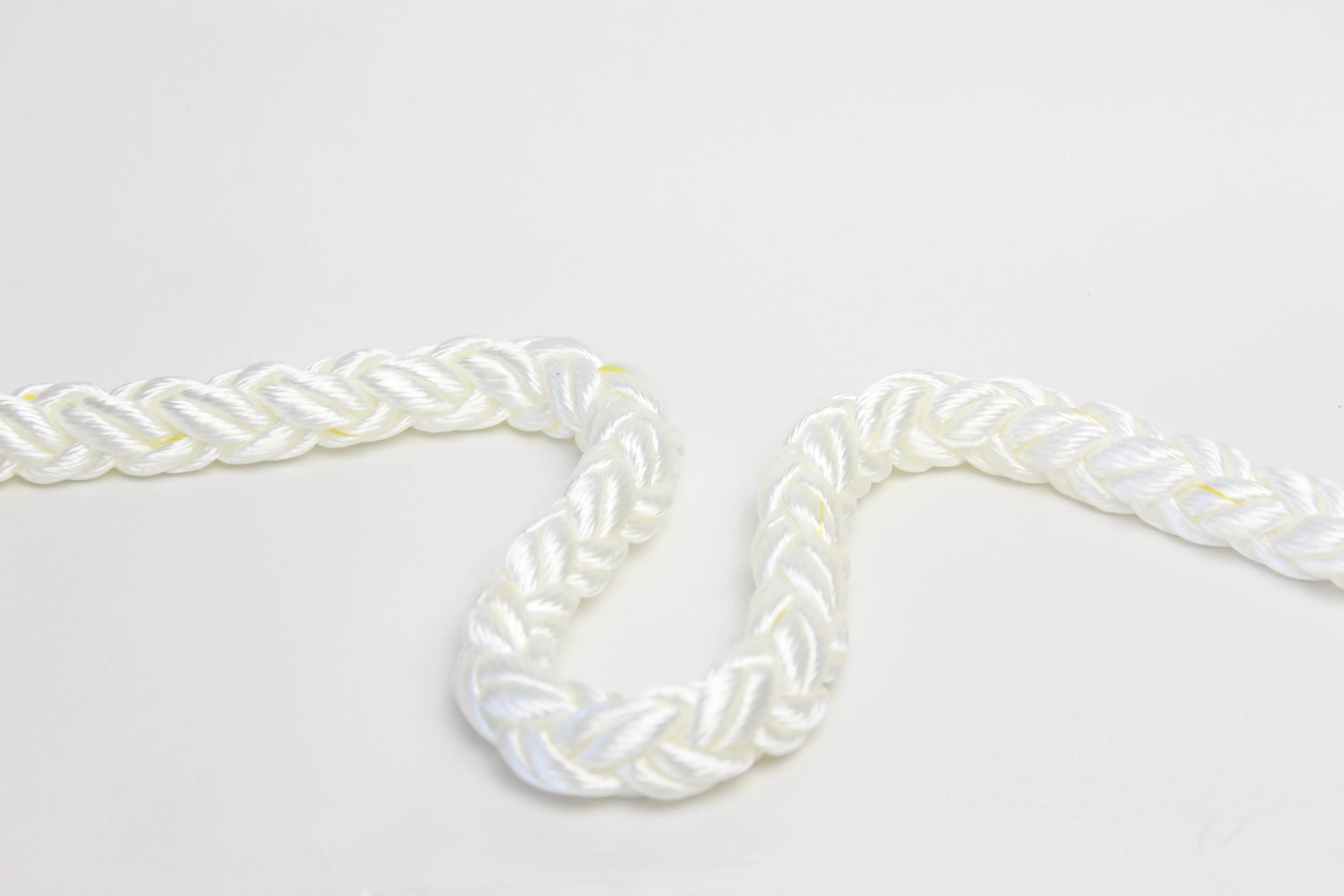 Yale - 8 Strand